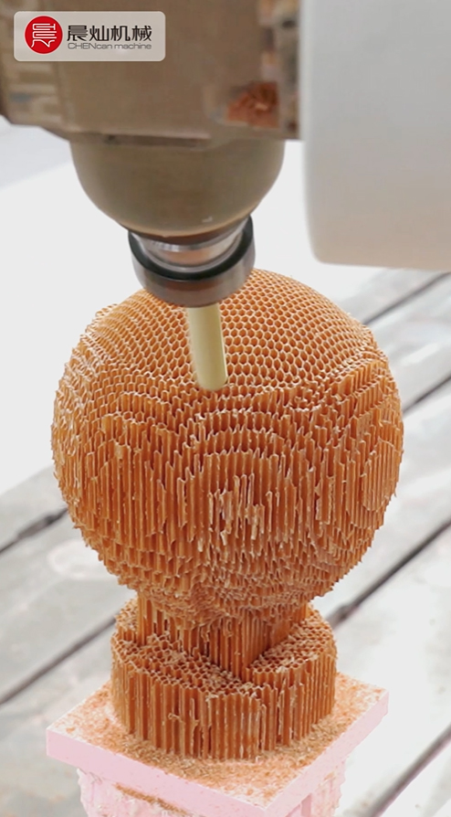 晨燦機(jī)械五軸加工中心：沉浸式體驗(yàn)蜂窩材質(zhì)切削原聲