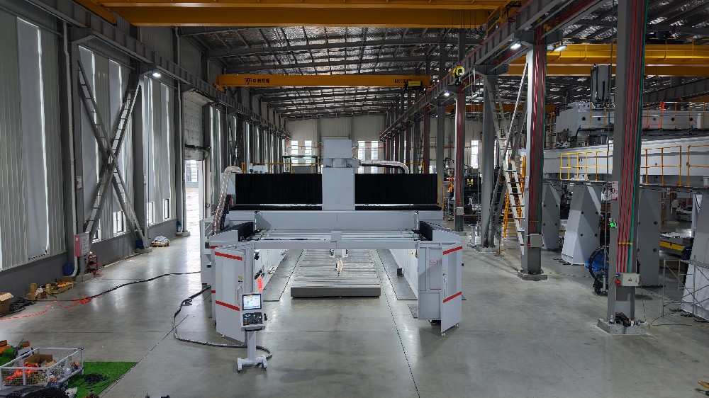 高效船模制造新引擎：11米五軸龍門加工中心全景展示